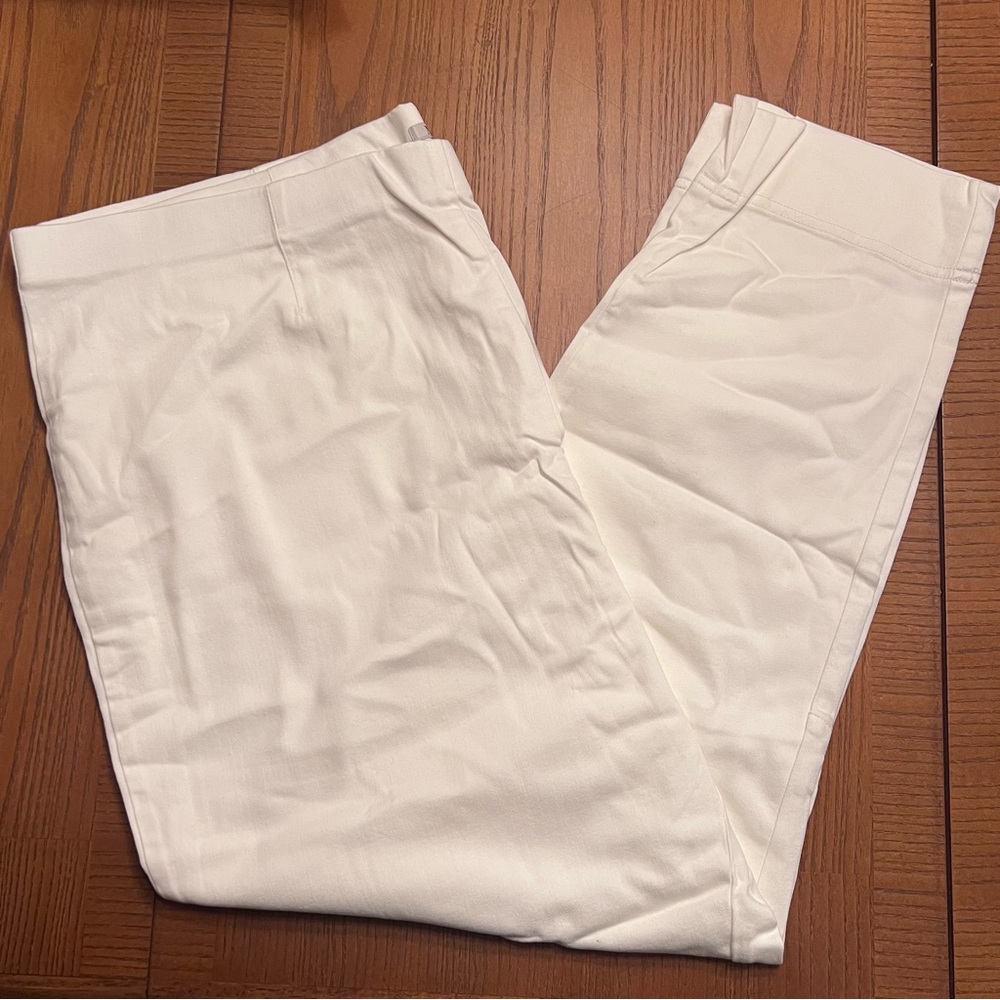 NIC+ZOE Seams All Day Denim Slim Pull-On‎ Crop Pant in Paper White Plus Size 20W